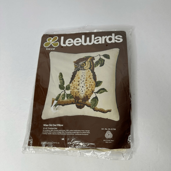 Vintage Crewel LeeWards Exclusive Wise Old Owl Pillow 16 x 16 NEW Sealed NIB - Picture 2 of 4